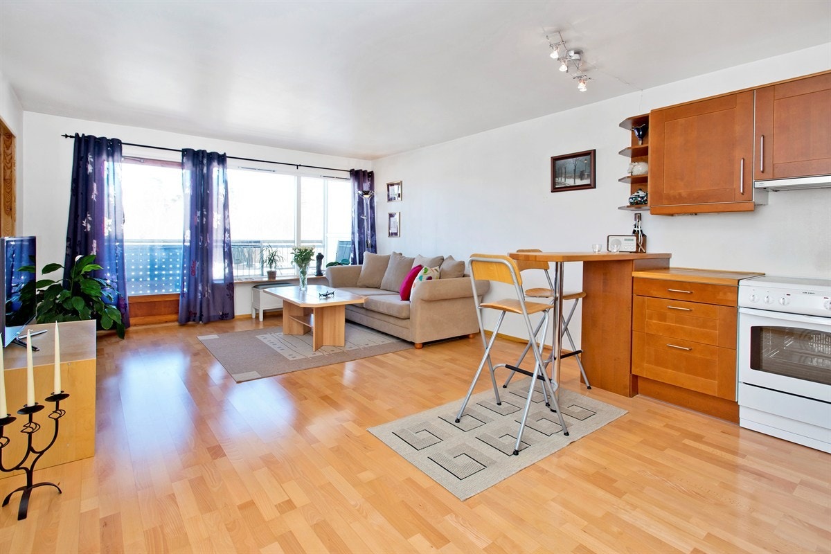 Stue/kjøkken Galleribilde