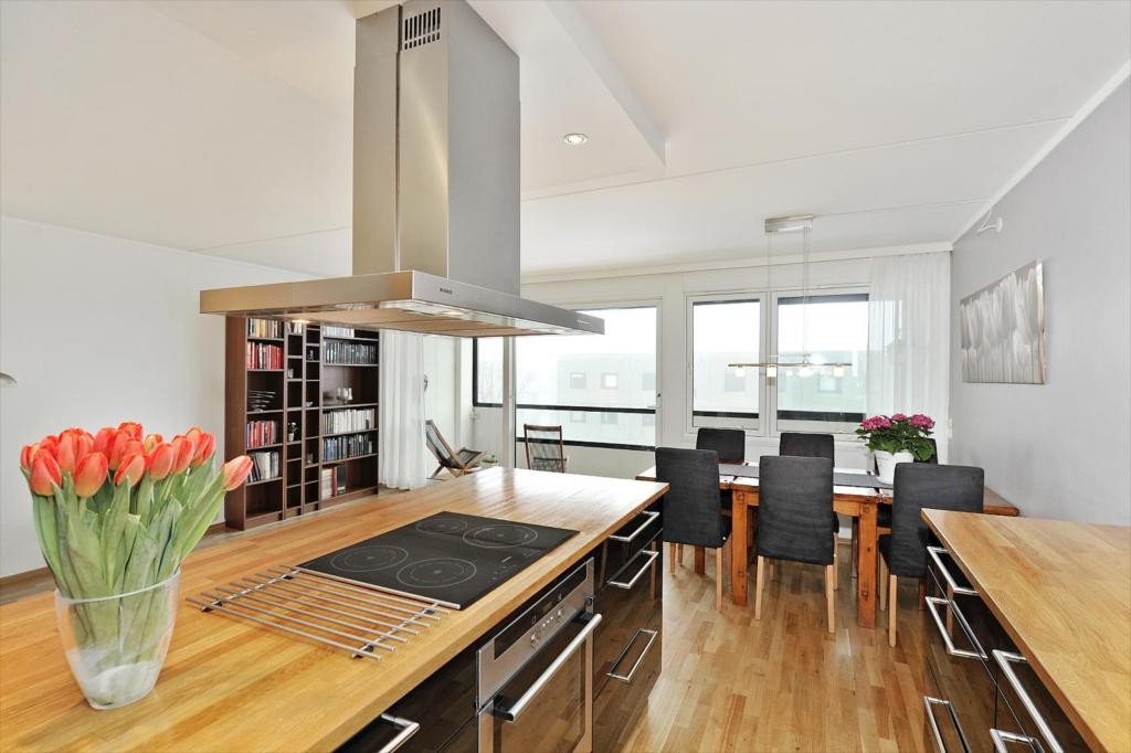 Lekkert kvik kjøkken pusset opp i 2007 Galleribilde