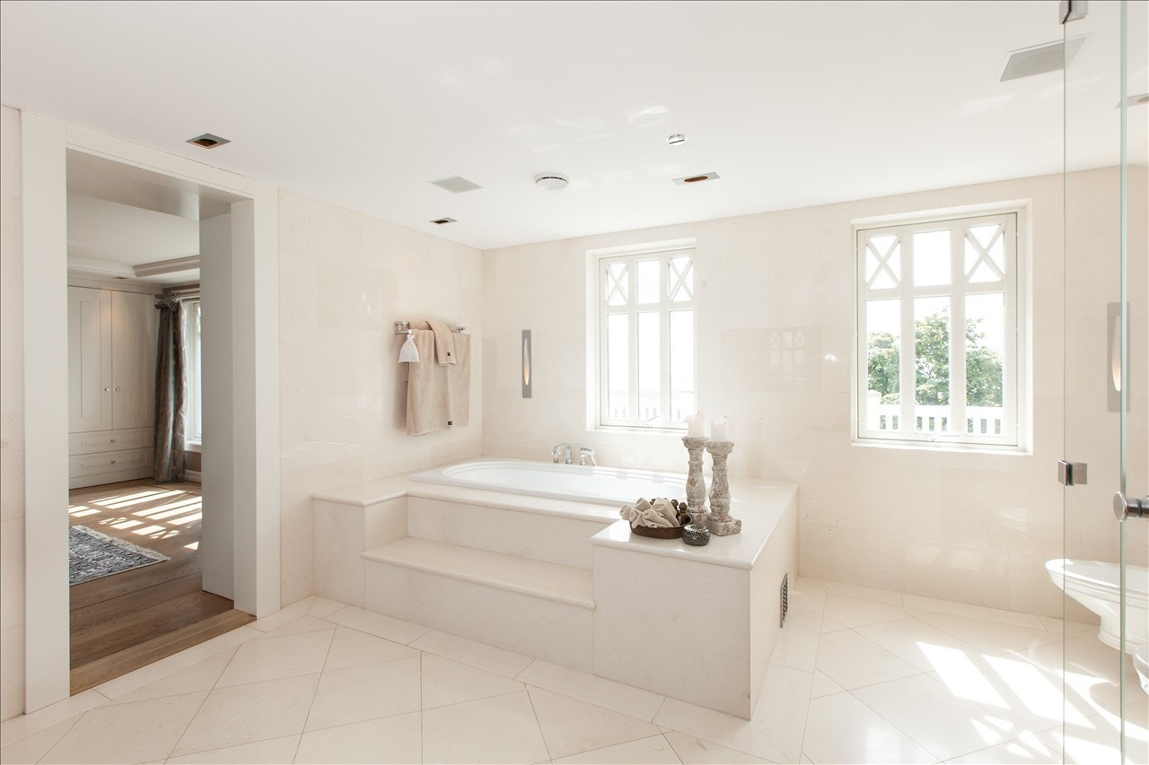 Lekkert bad Galleribilde