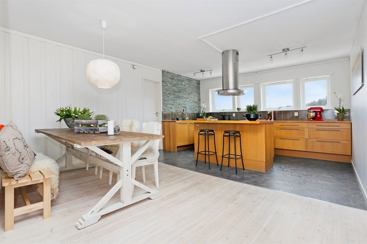 Stort herlig kjøkken Galleribilde