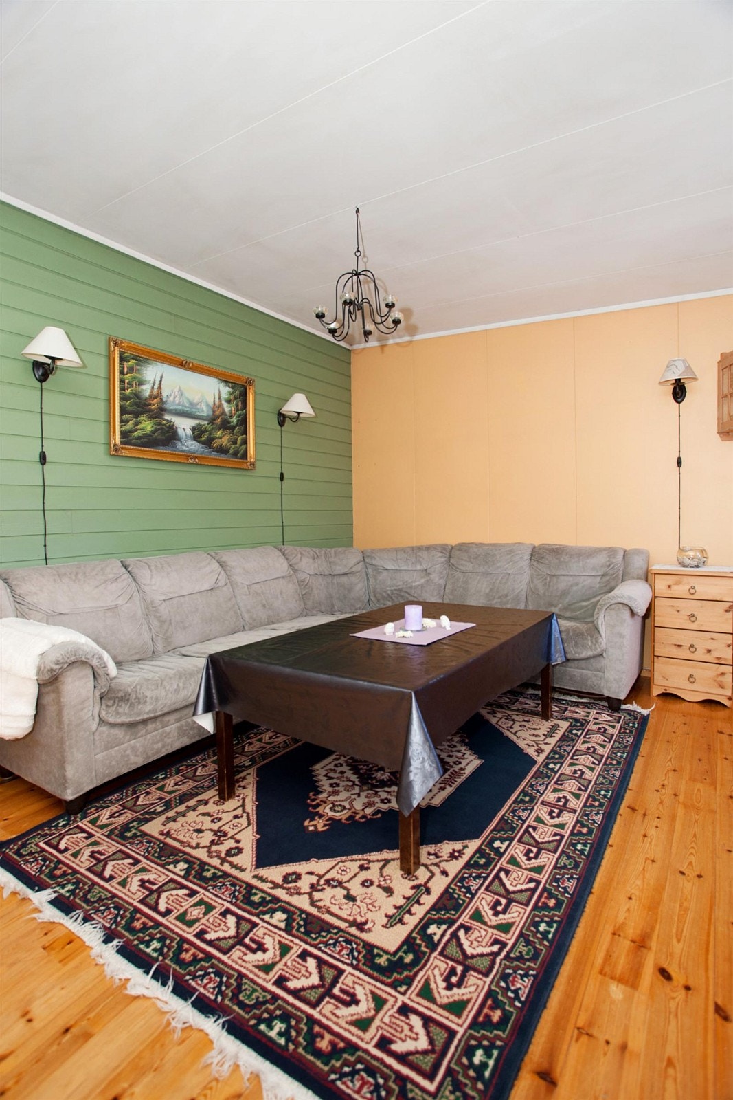 Uttak til kabel - tv. Galleribilde