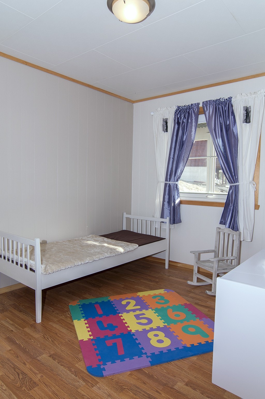 Soverom underetasje Galleribilde