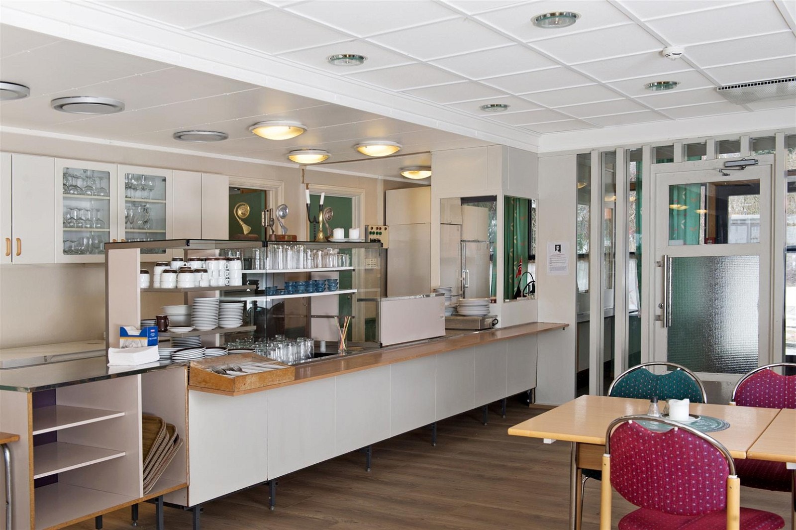 Camilla kaféen. Galleribilde