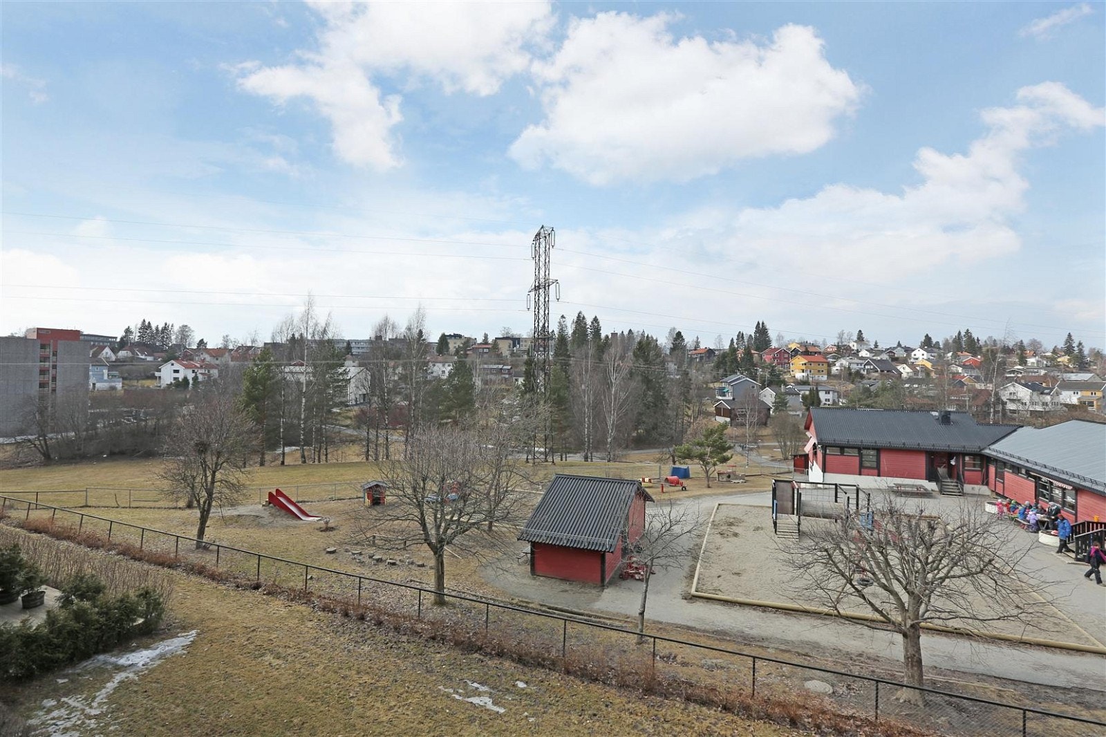 Åpent og fritt utsyn fra balkong. Galleribilde