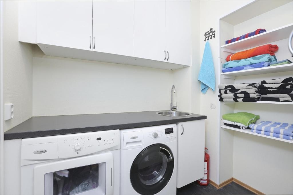 Vaskerom Galleribilde