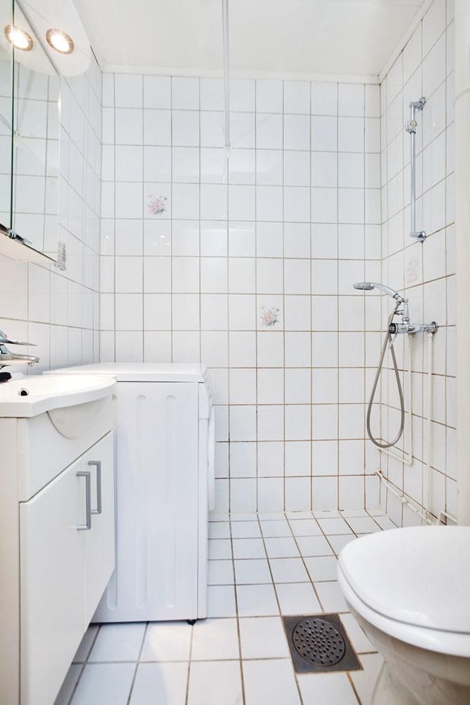 Baderom pusset opp i 2001 i regi av sameiet. Galleribilde