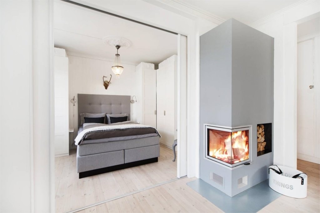 Soverom i 1.etg, tidligere brukt som stue nr. 2. Galleribilde