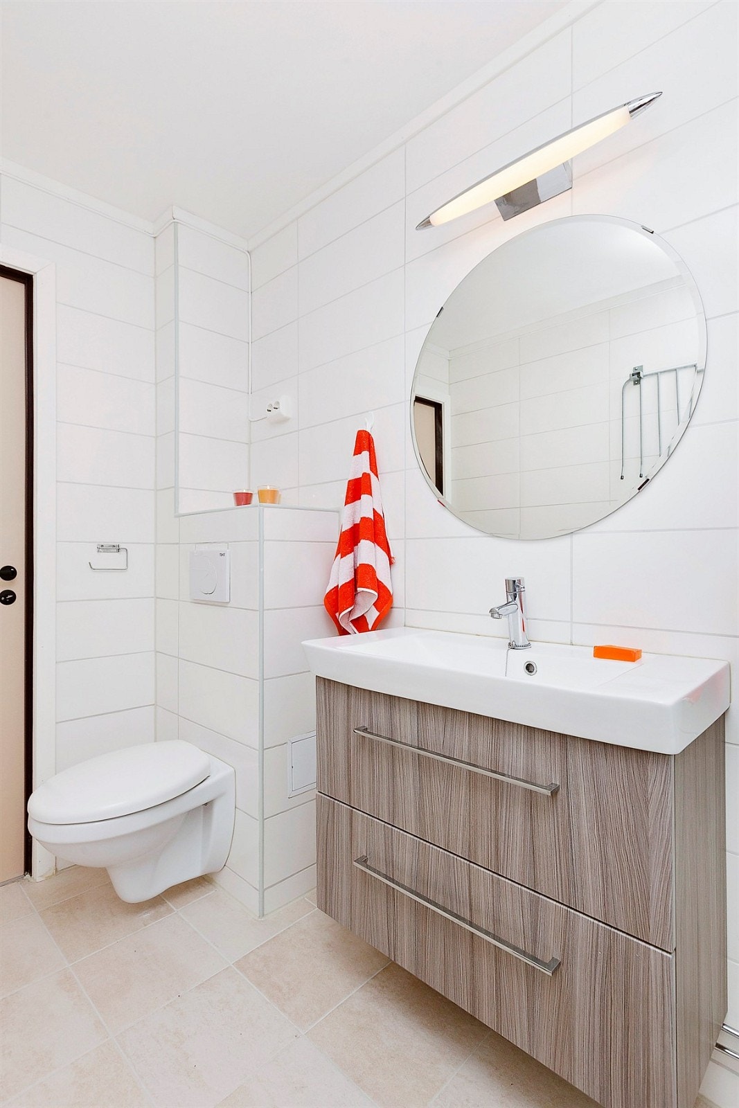 Pent flislagt bad/wc/vaskerom Galleribilde