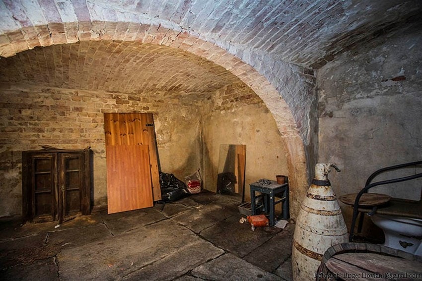 2X2A2416 Galleribilde