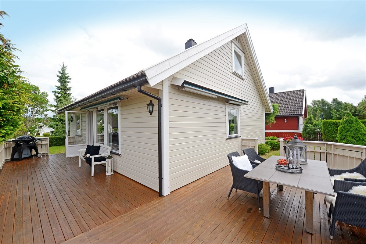 Boligen har en stor terrasse på ca. 46 m². Galleribilde