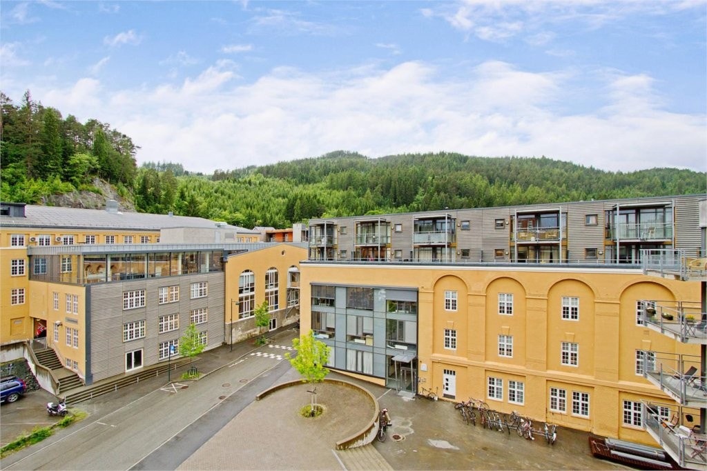 Utsikt fra balkong Galleribilde
