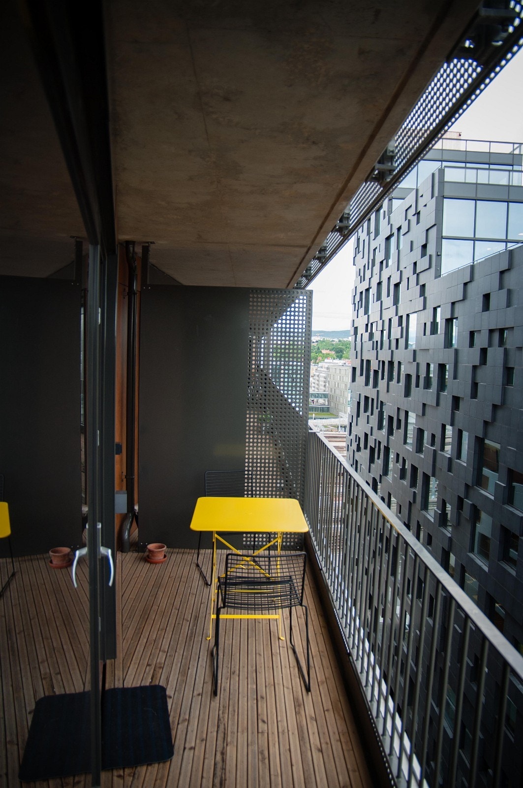 Møblert privat balkong Galleribilde