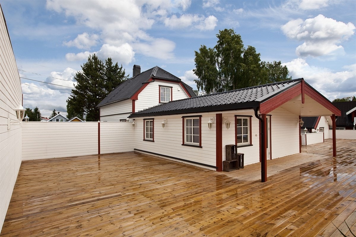 Uteplass Galleribilde