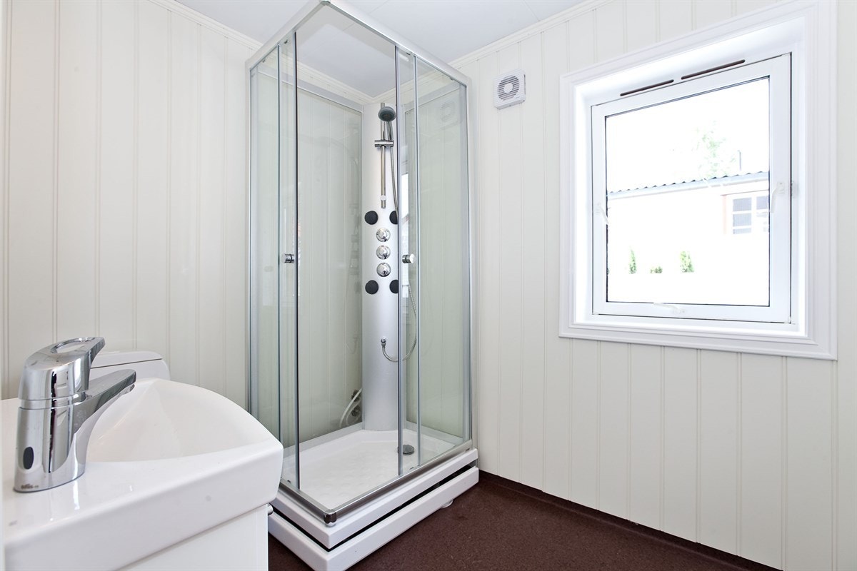 Bad i hybel Galleribilde