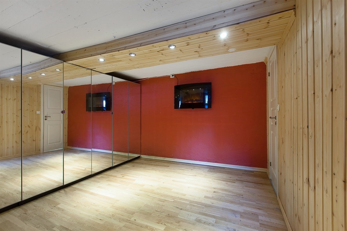 Hybelleilighet u.etg: Soverom. Galleribilde