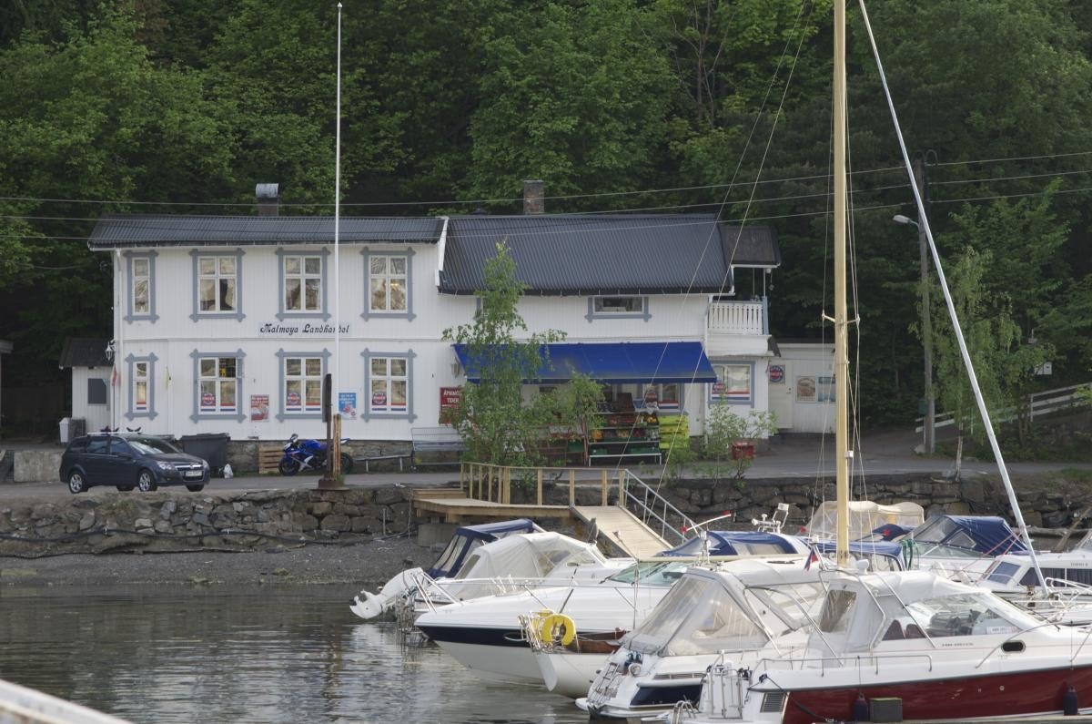 Lokalbutikken åpent også i helgene Galleribilde
