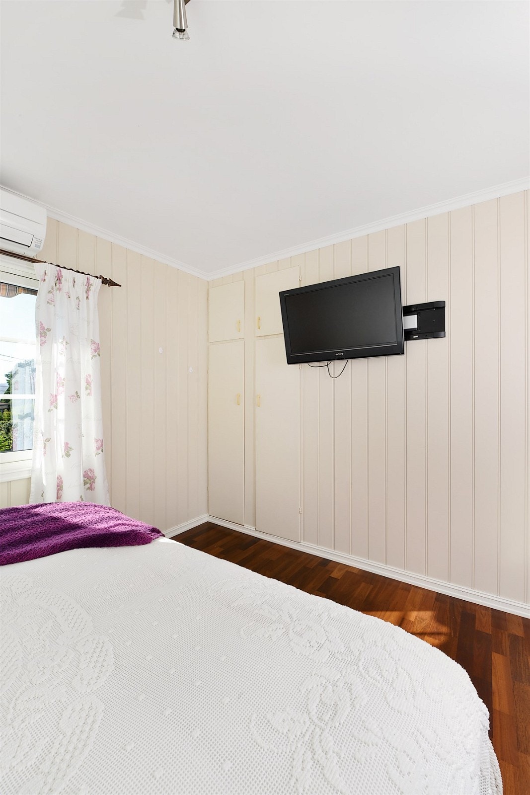 Soverom 2 i 1.etg. Galleribilde