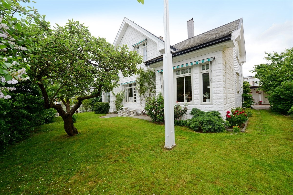 Deilig hage Galleribilde