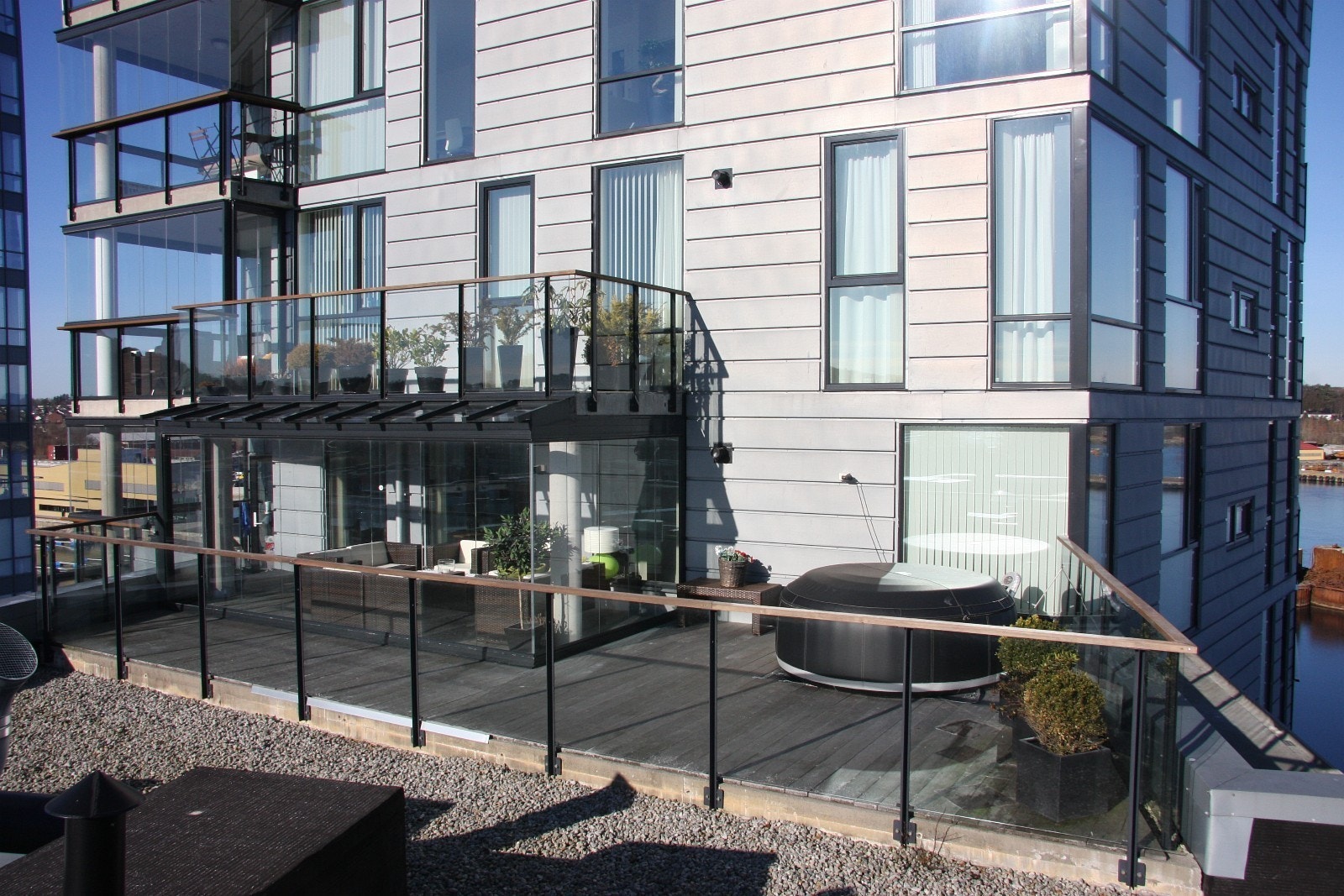 Terrasse mot sør Galleribilde