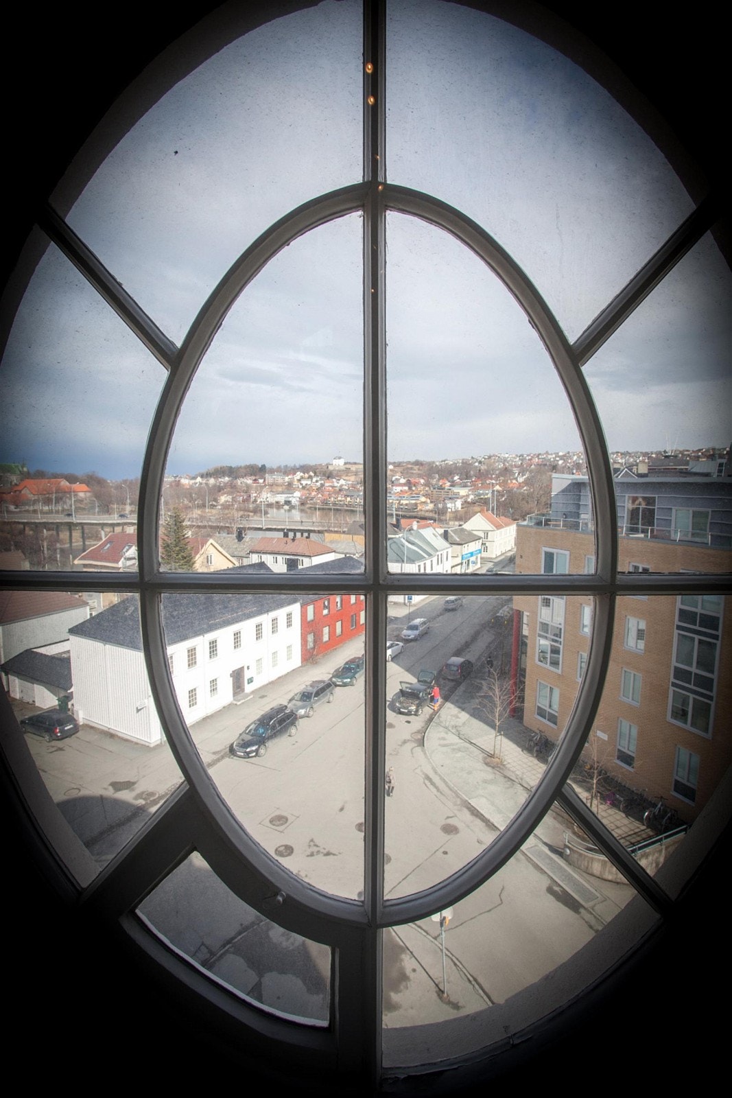 Ovalt vindu stue Galleribilde