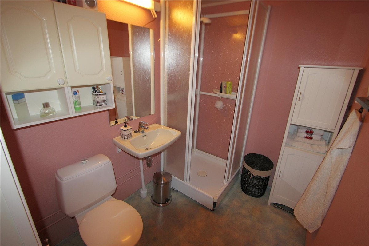 Bad i u.etg. Galleribilde