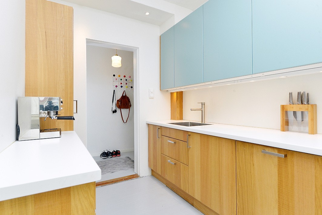 Lyst og pent kjøkken Galleribilde