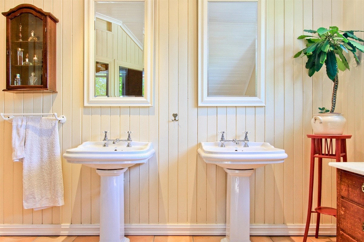 Interiørdetalj fra badet i ny del Galleribilde