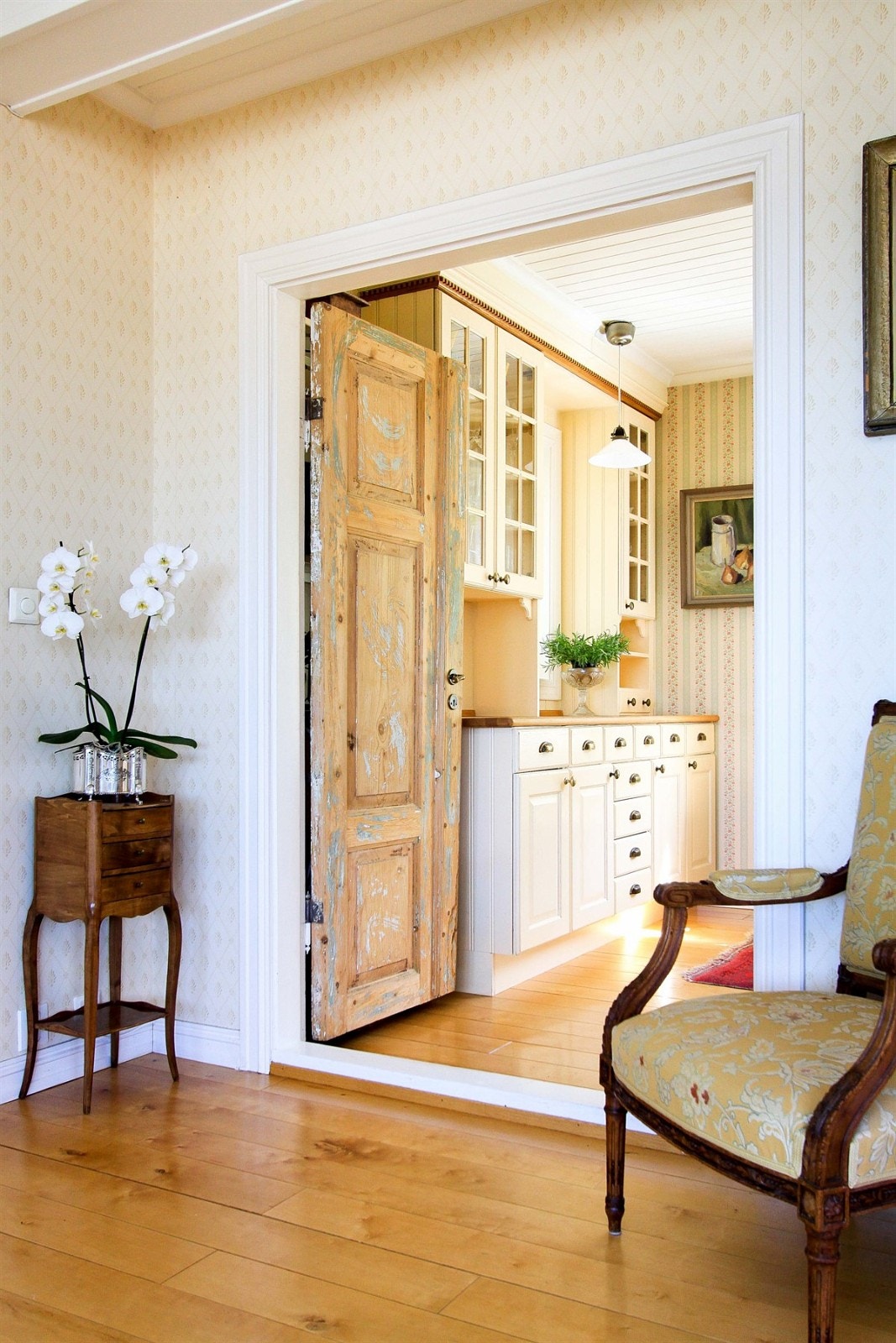 Mot kjøkken i ny del Galleribilde