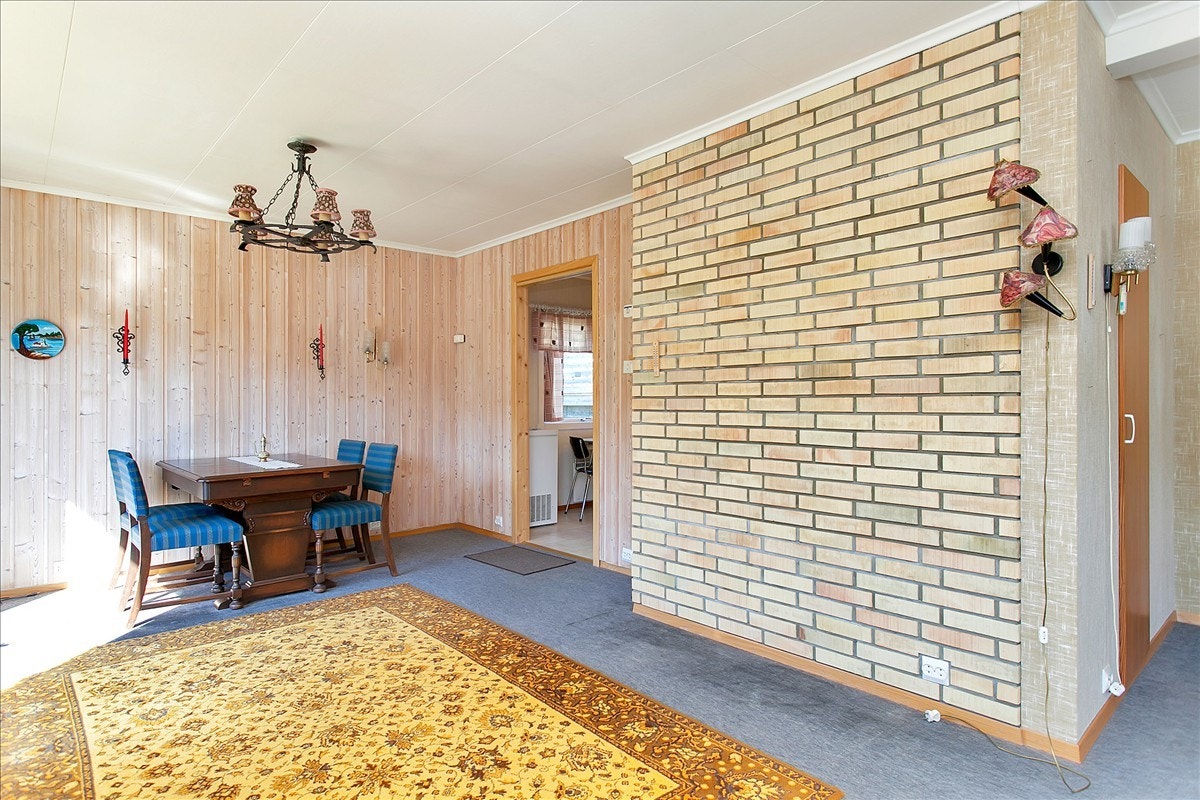 Del av stue mot kjøkken Galleribilde