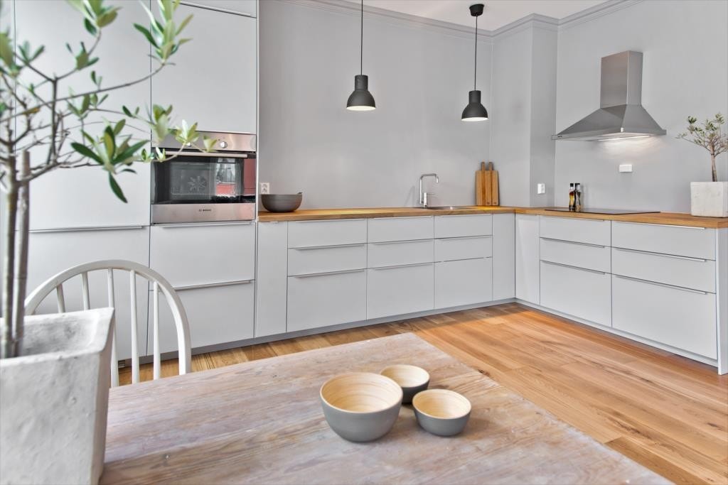 Lekkert, nytt kjøkken Galleribilde