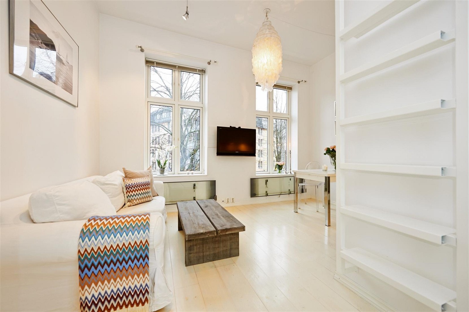 Stuen med adkomsten til sovehemsen. Galleribilde