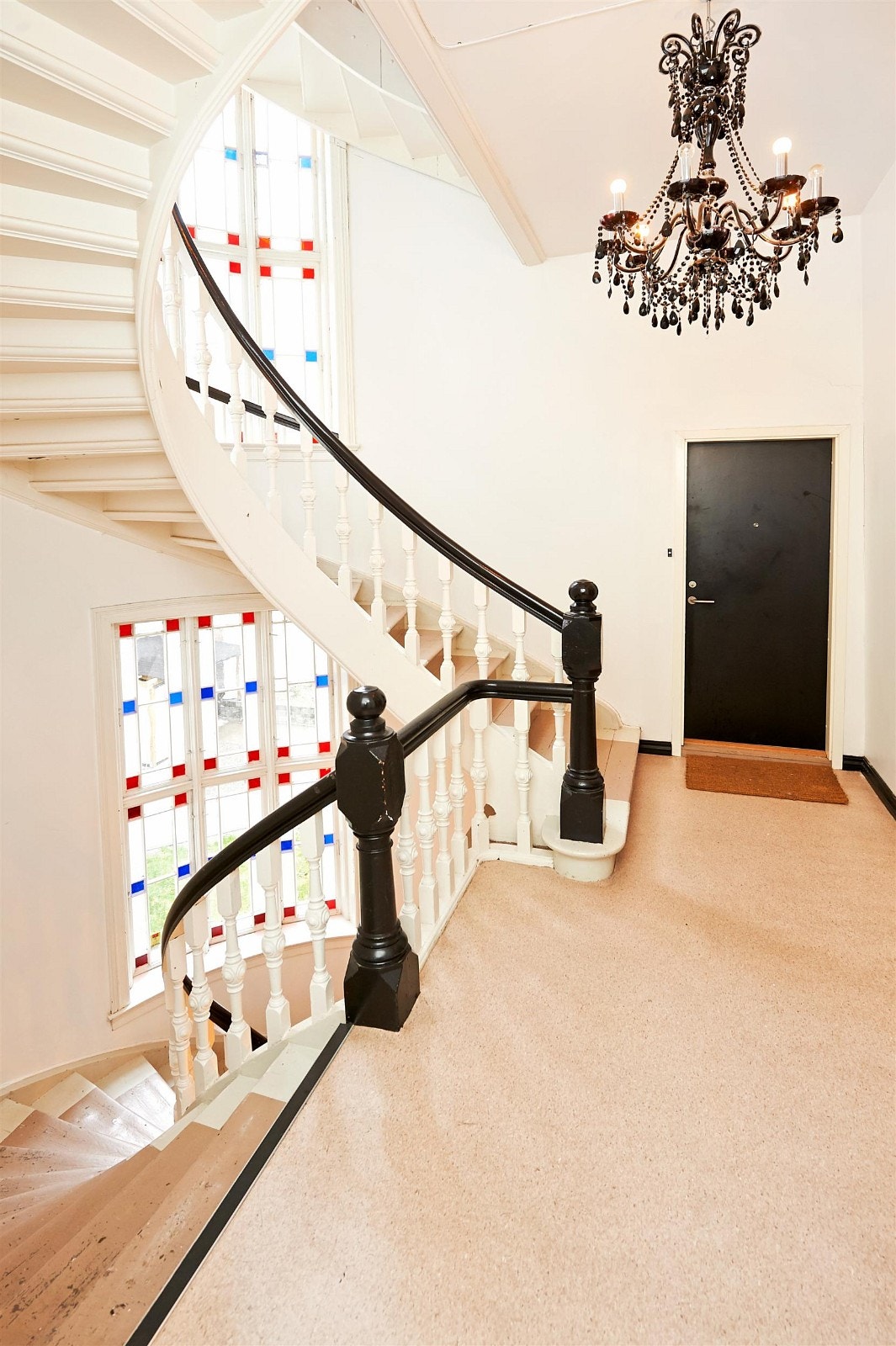 Sjeldent lekkert pusset opp trappegang. Galleribilde