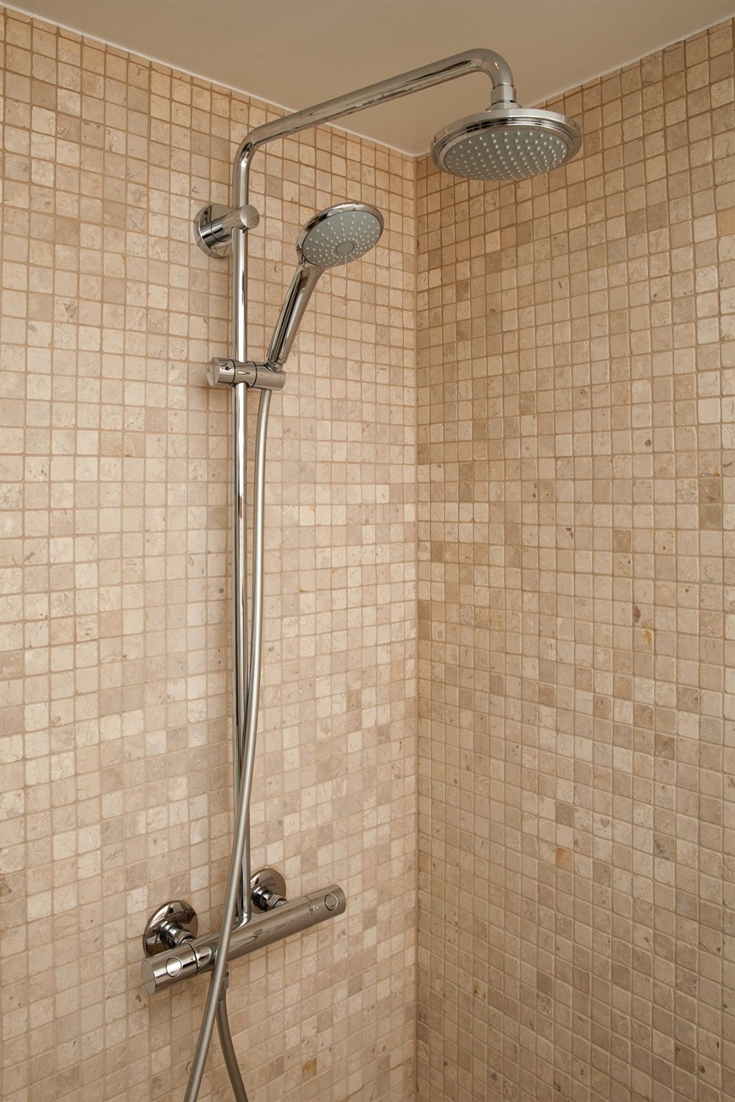 Dusj på baderom Galleribilde