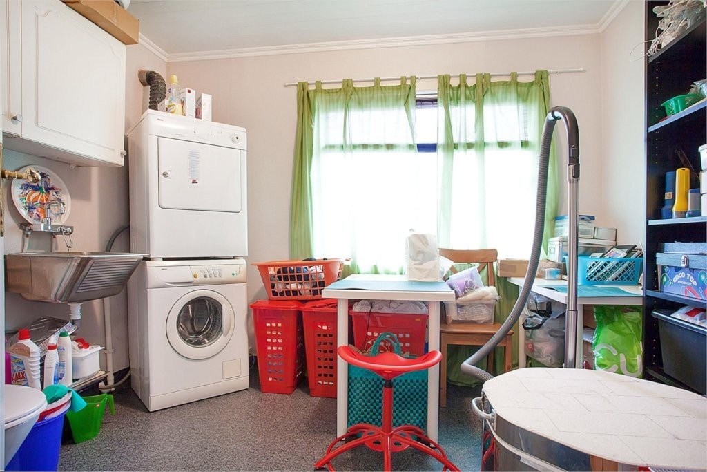 Vaskerom Galleribilde