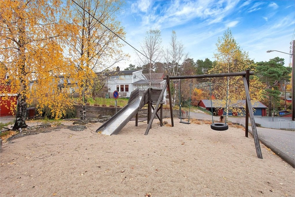 Lekeplass nær eiendommen Galleribilde