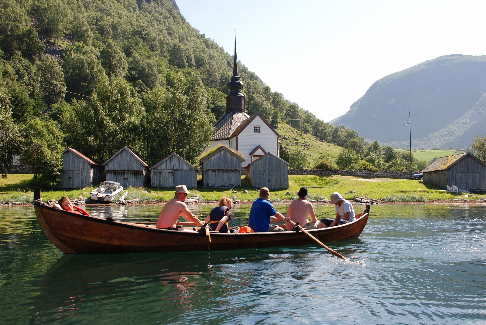 Gode mulegheiter til å nytte fjorden. Galleribilde