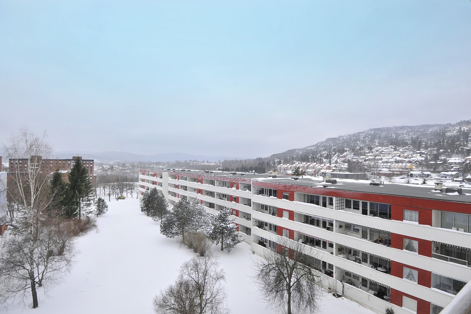 Utsyn fra balkong Galleribilde