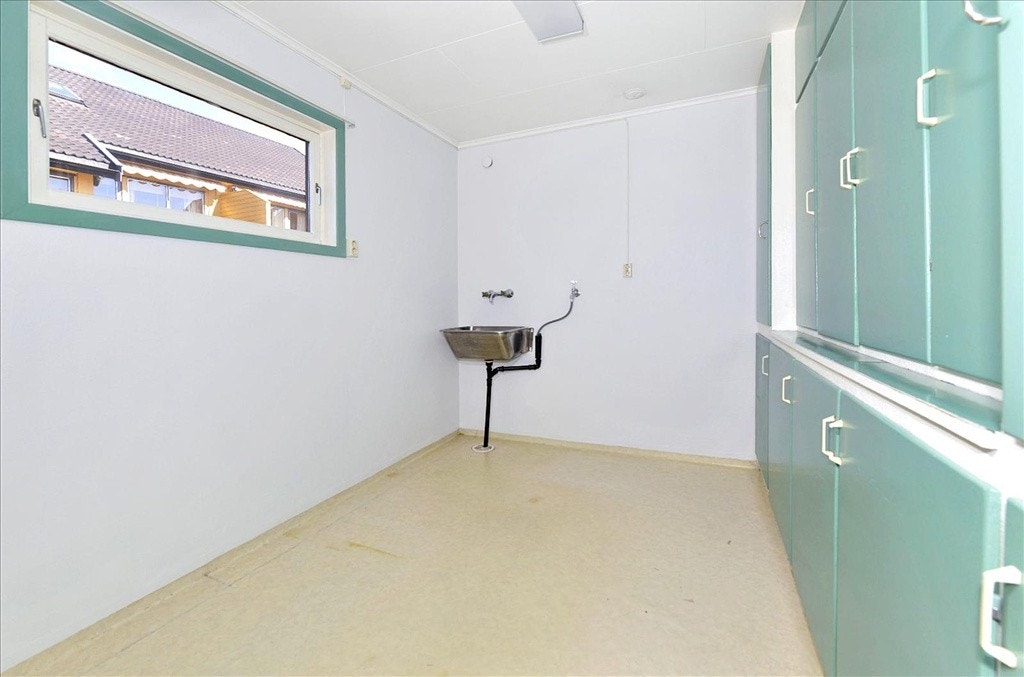 Vaskerom Galleribilde