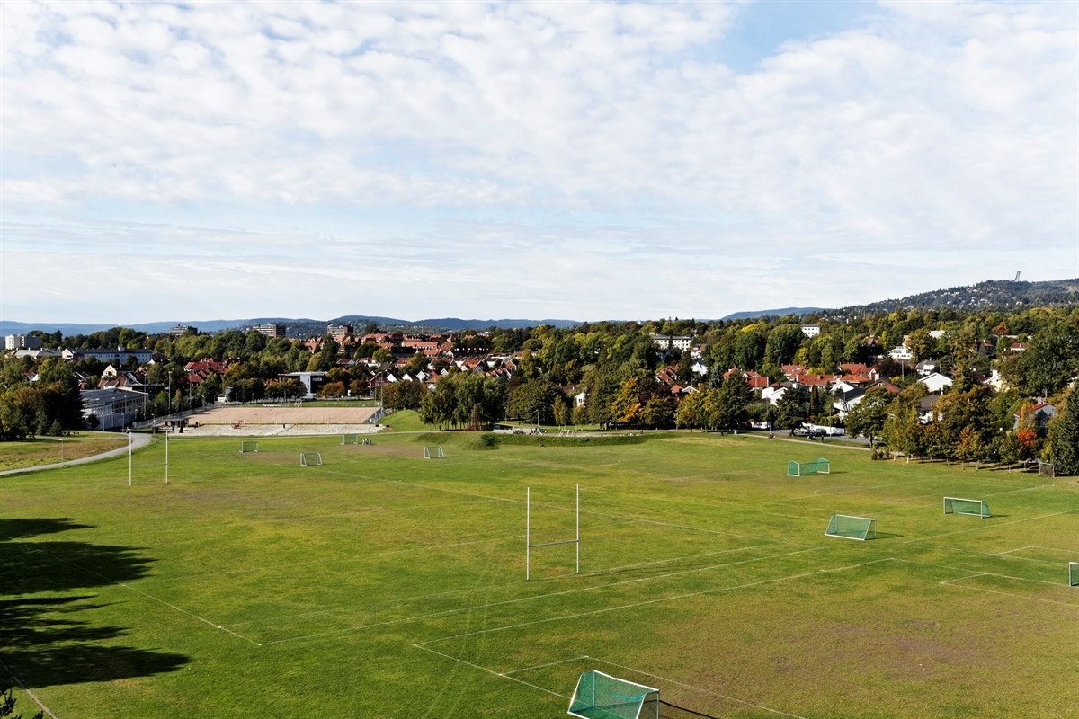 På Voldsløkka kan man spille fotball, volleyball eller ta seg en løpetur Galleribilde