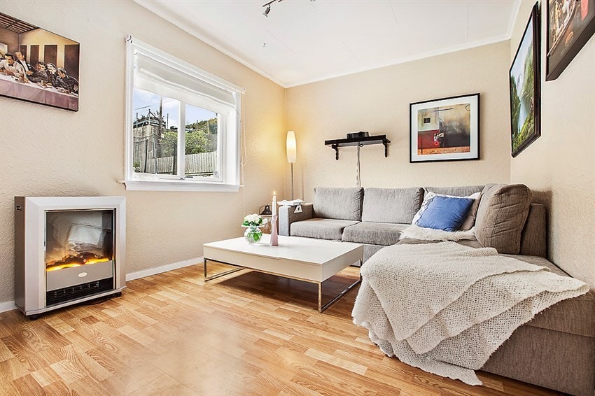 TV-stue/bar i 1. etasje. Galleribilde