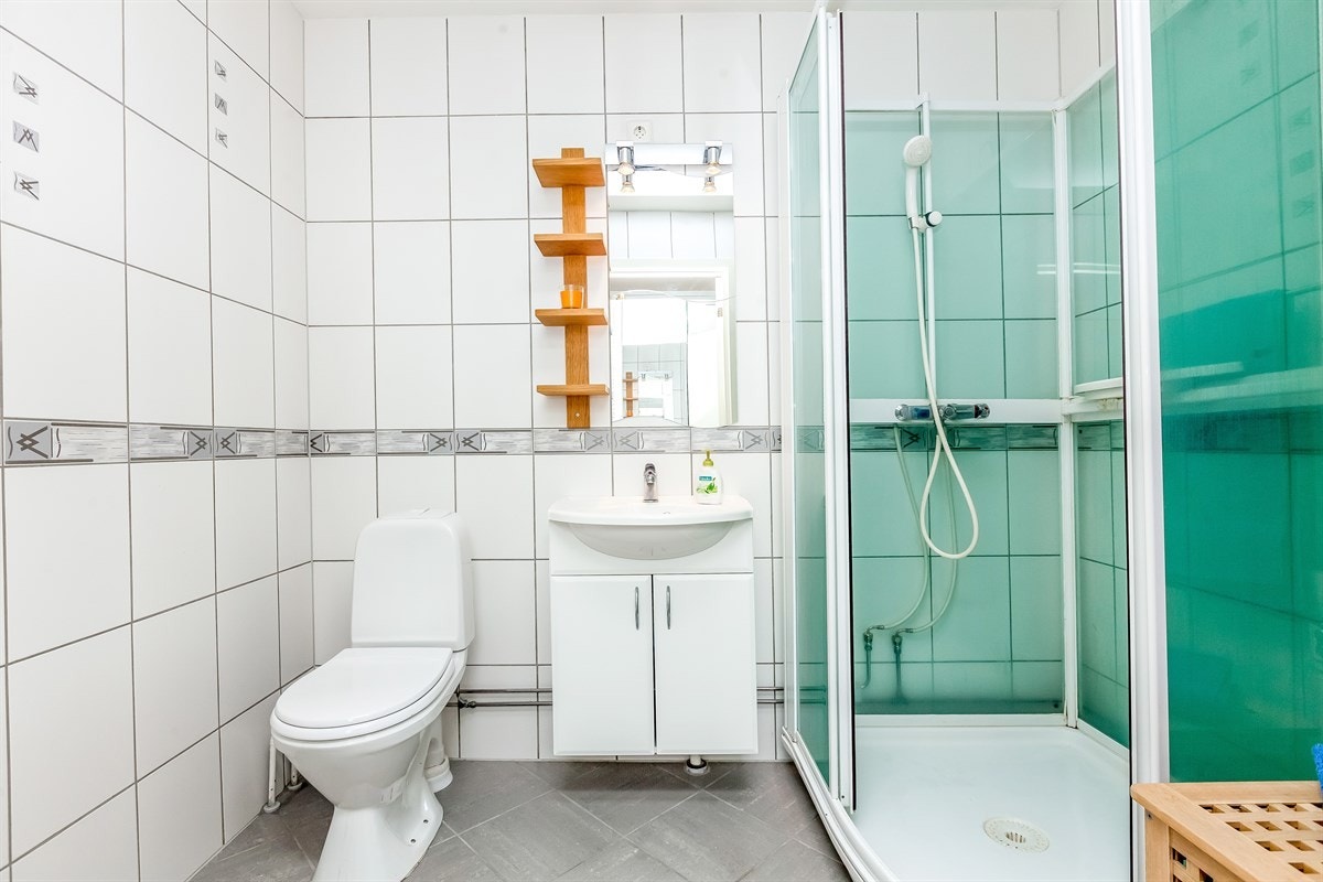 Flislagt bad/wc/vaskerom Galleribilde