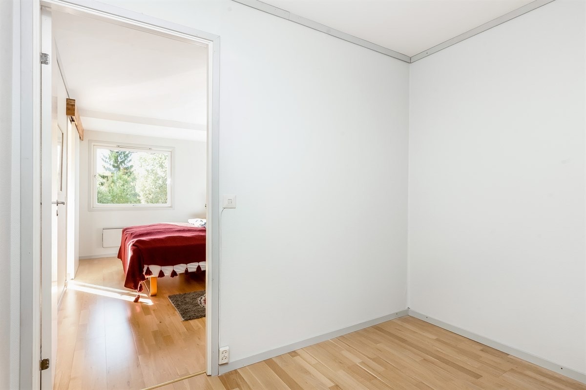 Direkte adkomst via entre og soverom. Galleribilde