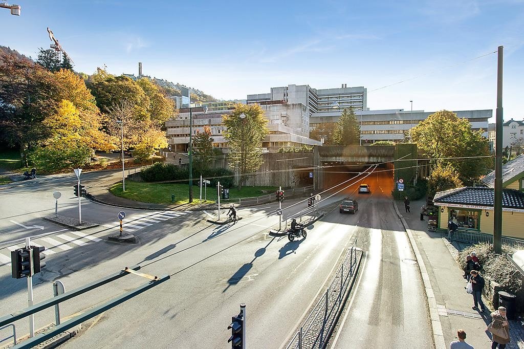 Mange store arbeidsplasser like i nærheten Galleribilde