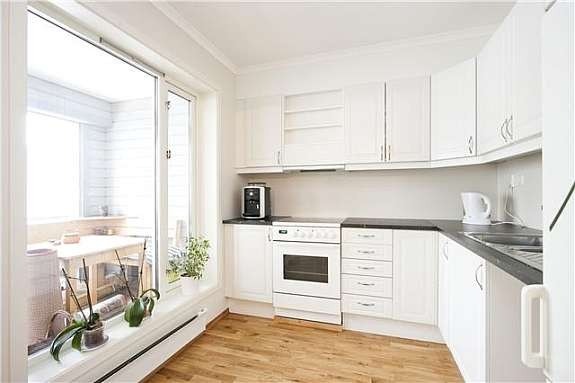 Lyst kjøkken Galleribilde