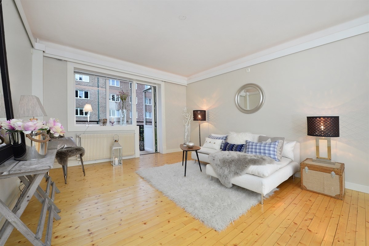 Heltregulv bidrar til å skape en god atmosfære. Galleribilde