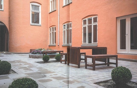Gårdsrom Galleribilde