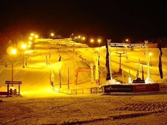 Flomlys, tilsammen 10 km bakke Galleribilde