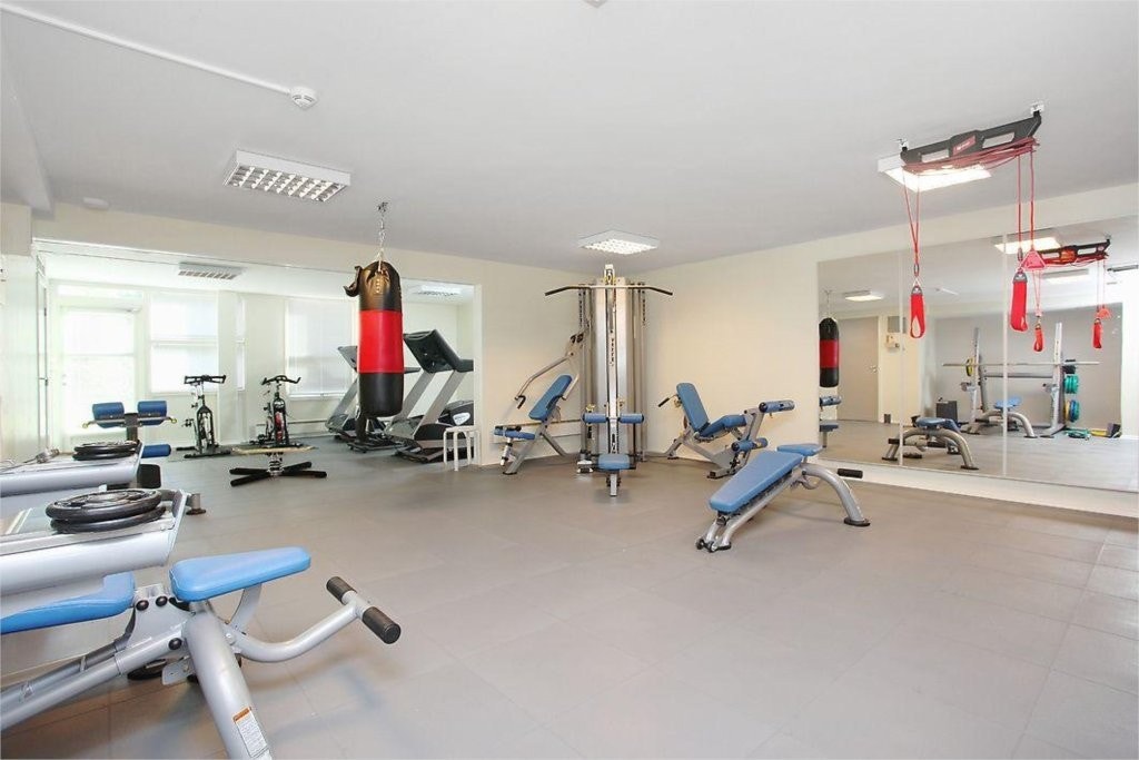 4231301815 Galleribilde