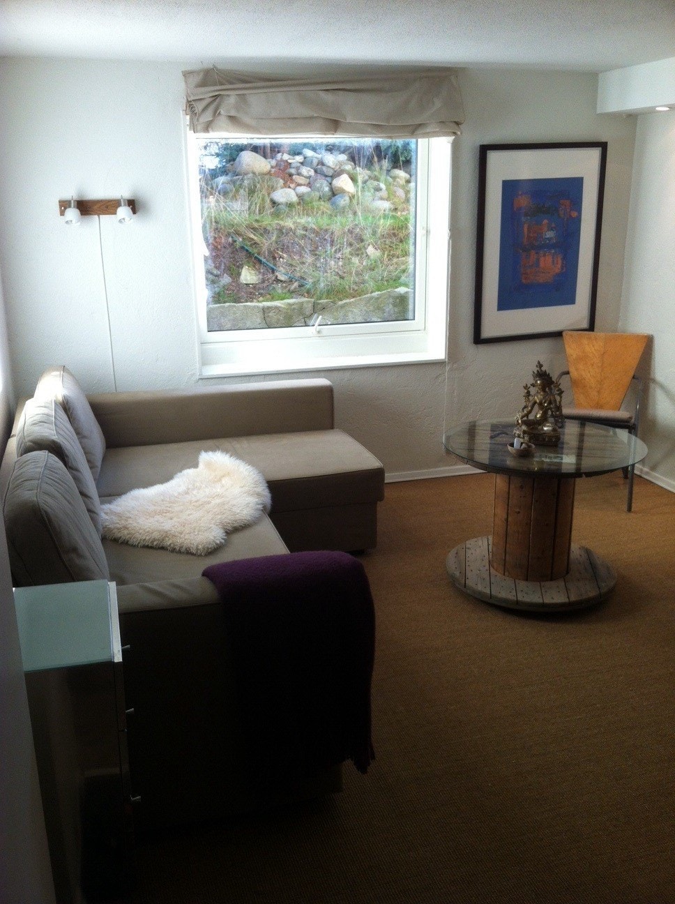 Sovesoffa / stue m Tv Galleribilde