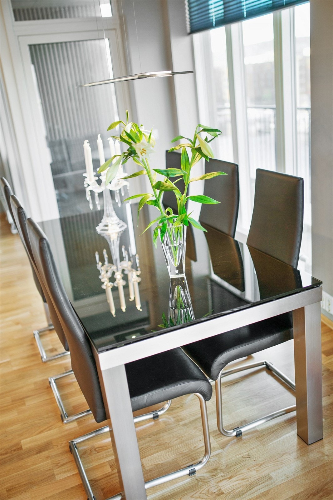 PROA Eiendomsmegling - God plass til romslig spisebord. Galleribilde